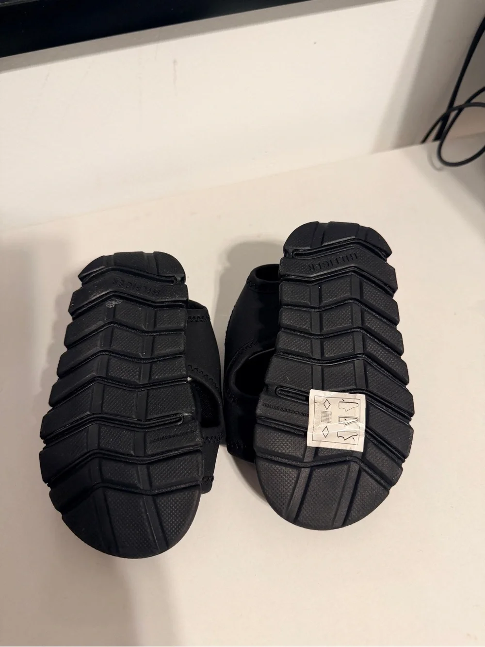 Tommy Hilfiger Black Kids Sandals with Signature Flag Detail